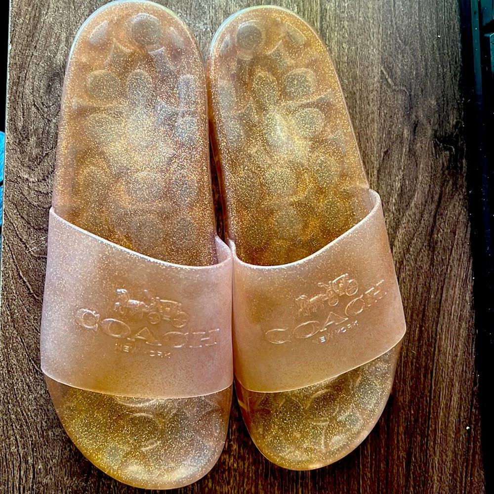 COACH - Dark gold slides